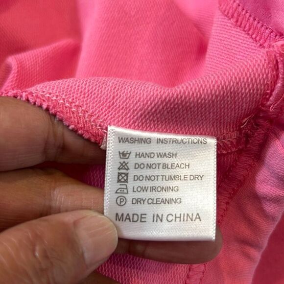 #303 Hypo fitness, Barbie pink, long sleeve cropped hoodie, size XL juniors - Picture 10 of 10